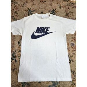 Rare  Early Vtg Nike Logo Shirt On CHED Tag Swoosh 70s 80s Marathon Shirt Medium